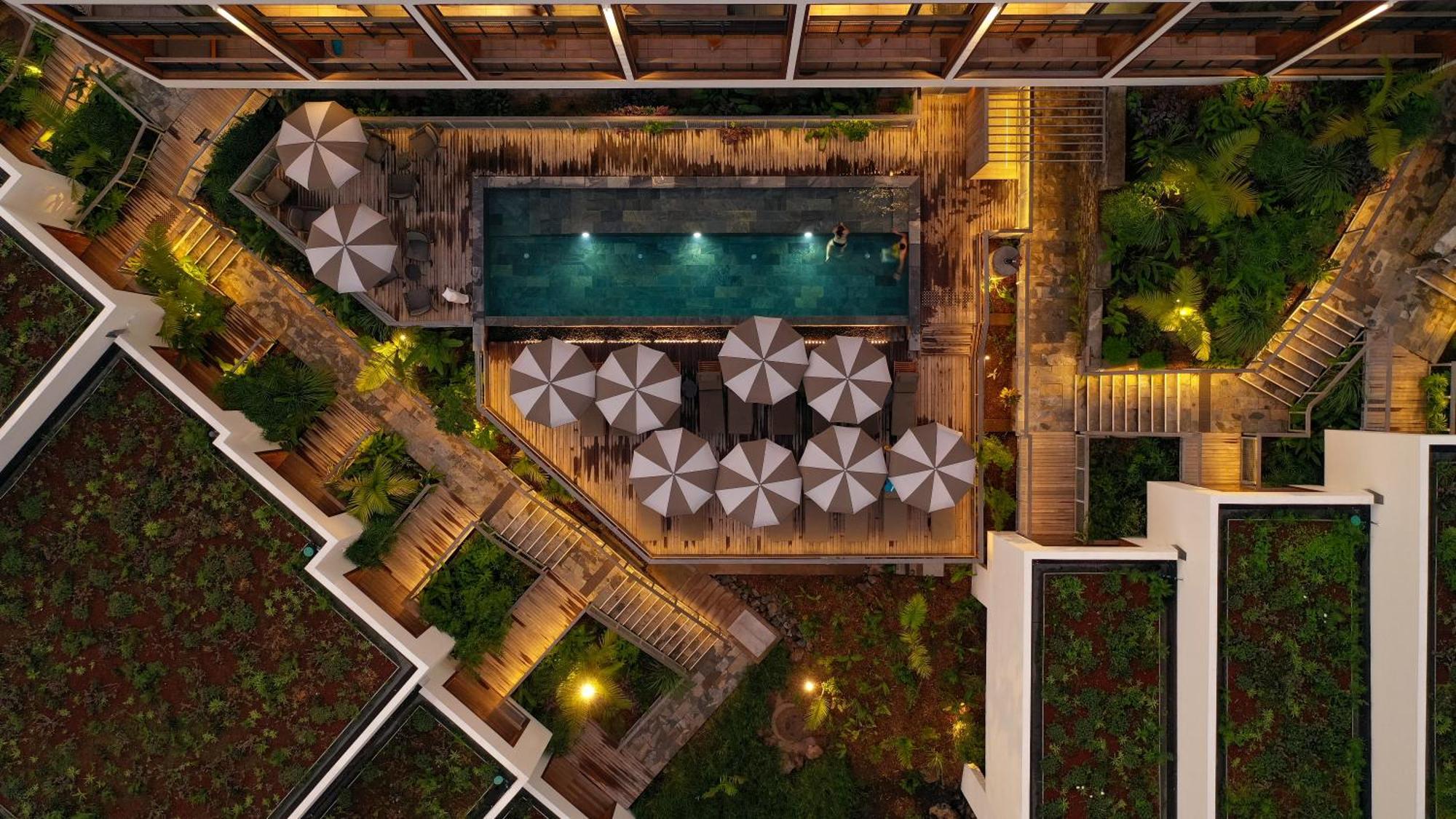 Papangue Hotel & Spa L'Etang-Sale Exterior photo