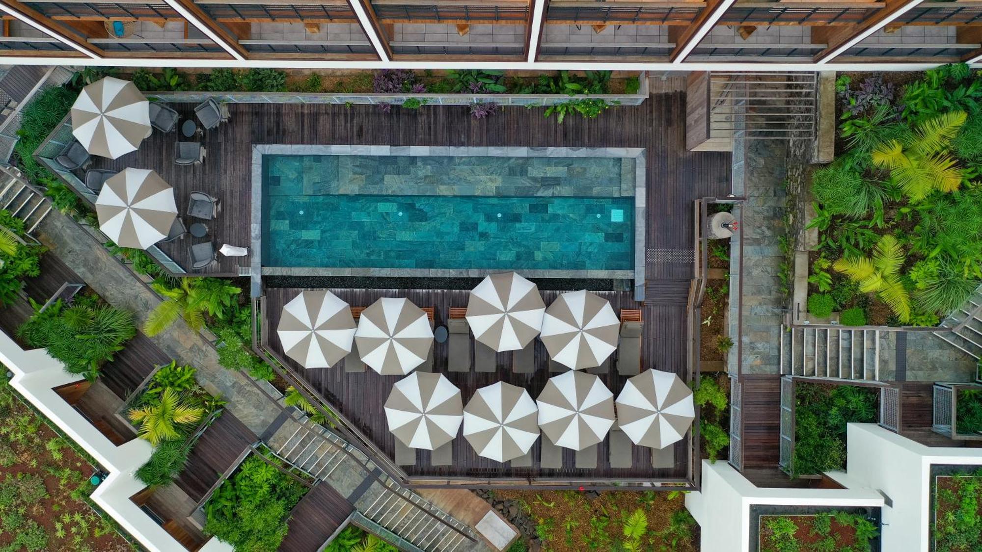 Papangue Hotel & Spa L'Etang-Sale Exterior photo